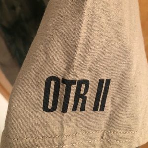 On The Run II - concert T